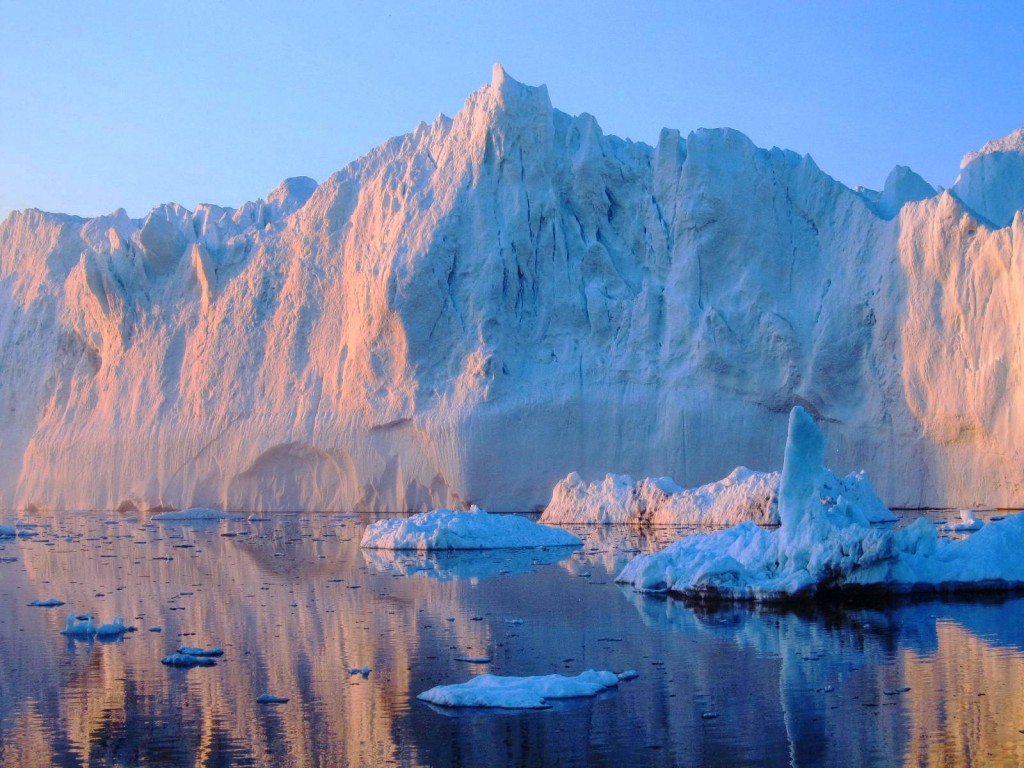 Фотофрагменты с выставки Мир глазами россиян сделаны председателем НСНБР А.Г.Огнивцевым 25.10.2013г. с выставочных экземпляров на Тверском с сохранением авторских прав владельцев фотографий и организаторов выставки. IMG_6573