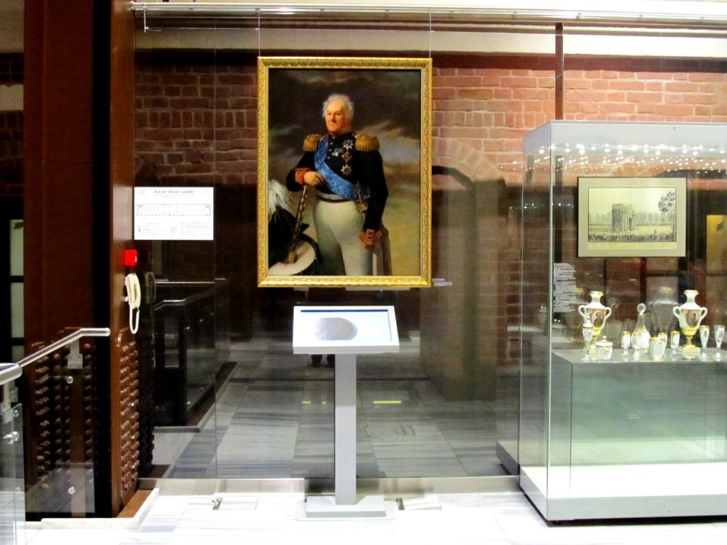 Музейная карта. 25 выставочных площадок Москвы. Ноябрь 2013. 1812 год. Народное ополчение. Автор фото председатель НСНБР А.Г.Огнивцев.