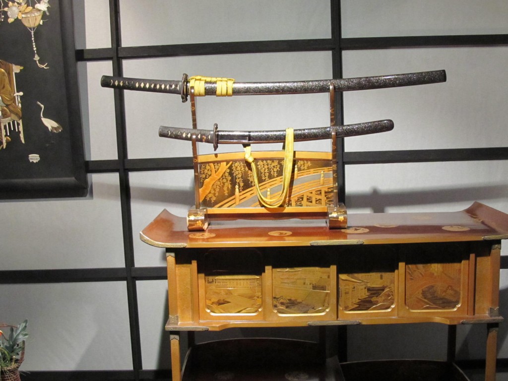 Искусство ведения боя. Самурай. Путь война. Дорога оружия. Верность долгу. Ветошный 13. Выставка. Автор фото председатель НСНБР А.Г.Огнивцев. IMG_7227