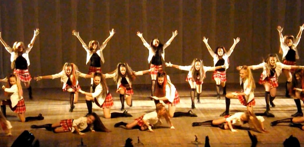 Mcrsi.ru: Звезды степа без купюр. На сцене Звезд степа 2014. Автор фото председатель НСНБР А.Г.Огнивцев. 17042014_6