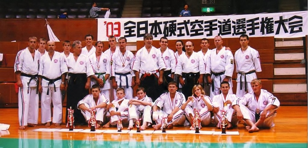 М.В.Крысин. Чемпионат мира по Косики каратэ 2003. Япония. Токио. 02_01_2014_37281